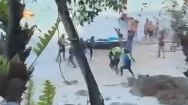 【タイ・プーケット】観光客の目の前でスピードボート従業員が乱闘、1人重傷