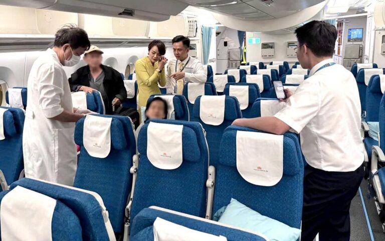【ホーチミン】フライト中の緊急事態、迅速な救命活動で乗客の命救われる