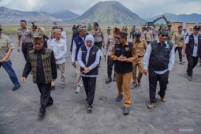 東ジャワのブロモ山、世界遺産級観光地へ インドネシア政府が優先開発
