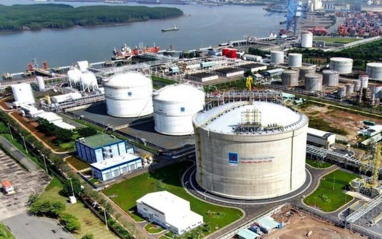 ハノイ、国家燃料備蓄強化に資源集中