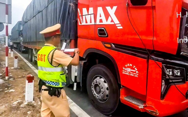 【ベトナム・ホーチミン近郊】過積載・無免許運転で巨額罰金