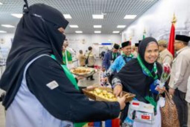 メッカ巡礼を迅速化！インドネシアの「メッカ・ルート」サービス