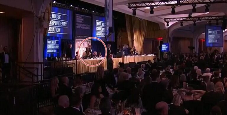 【ワシントンD.C.】トランプ氏、銃声で晩餐会を緊急避難
