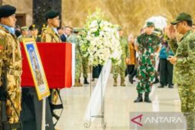 【ジャカルタ】レバノンで殉職、インドネシア兵士を追悼