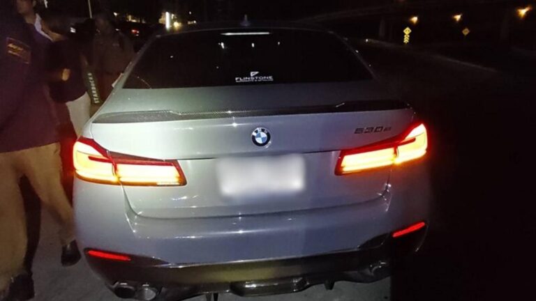 【パトゥムターニー】BMWがバイクに追突、ライダー死亡