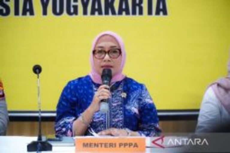 【インドネシア】列車衝突事故で運輸大臣が謝罪、安全対策を強調