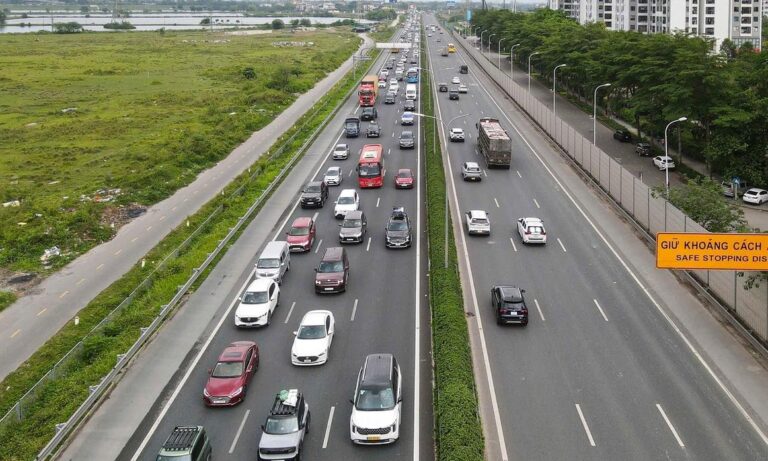ハノイ、ファップバン高速道路拡張計画を縮小
