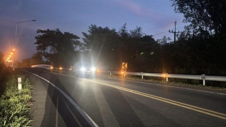 ブリーラム県、省エネ道路消灯に住民から懸念 – 安全と経済のバランス