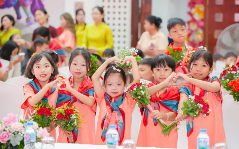 ホーチミン：子供保護ホットライン111が強化、遺伝性疾患対策も重要視