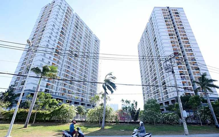ハノイ、社会住宅投資家選定の地方委譲を検討