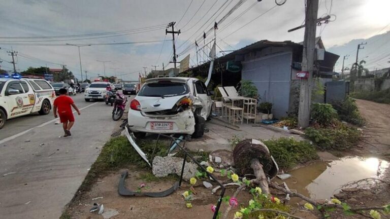 アユタヤ県で衝撃の衝突事故、女性重傷