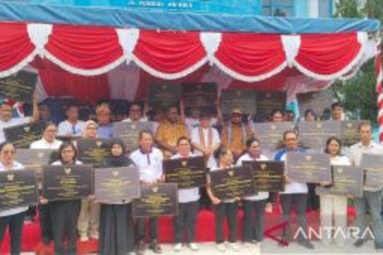 インドネシア地方、学校活性化で経済強化