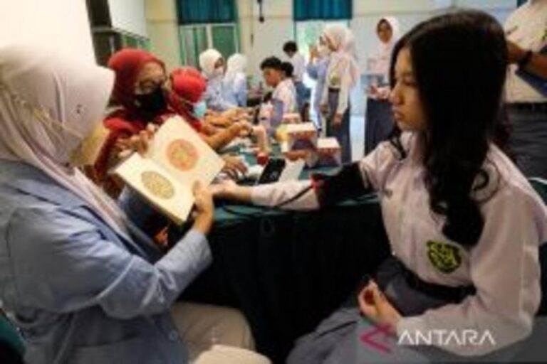 インドネシアの健康診断が明かす国民の健康課題
