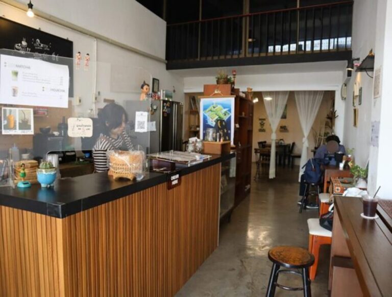 バンコク・サオチンチャーに佇む隠れ家カフェ「ブートゥリーコーヒー」